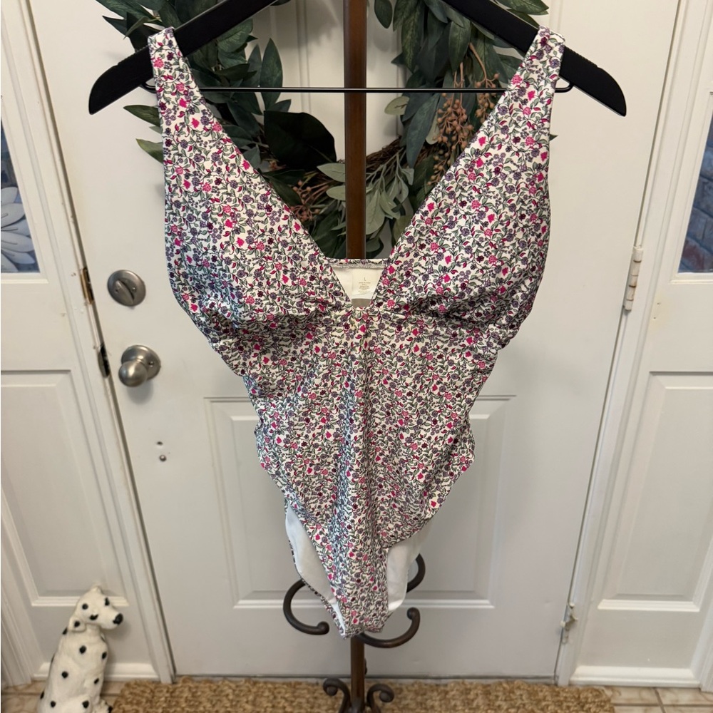 Chelsea & Violet Ditsy Tiny Floral Print Low Cut Sexy One Piece Swimsuit L